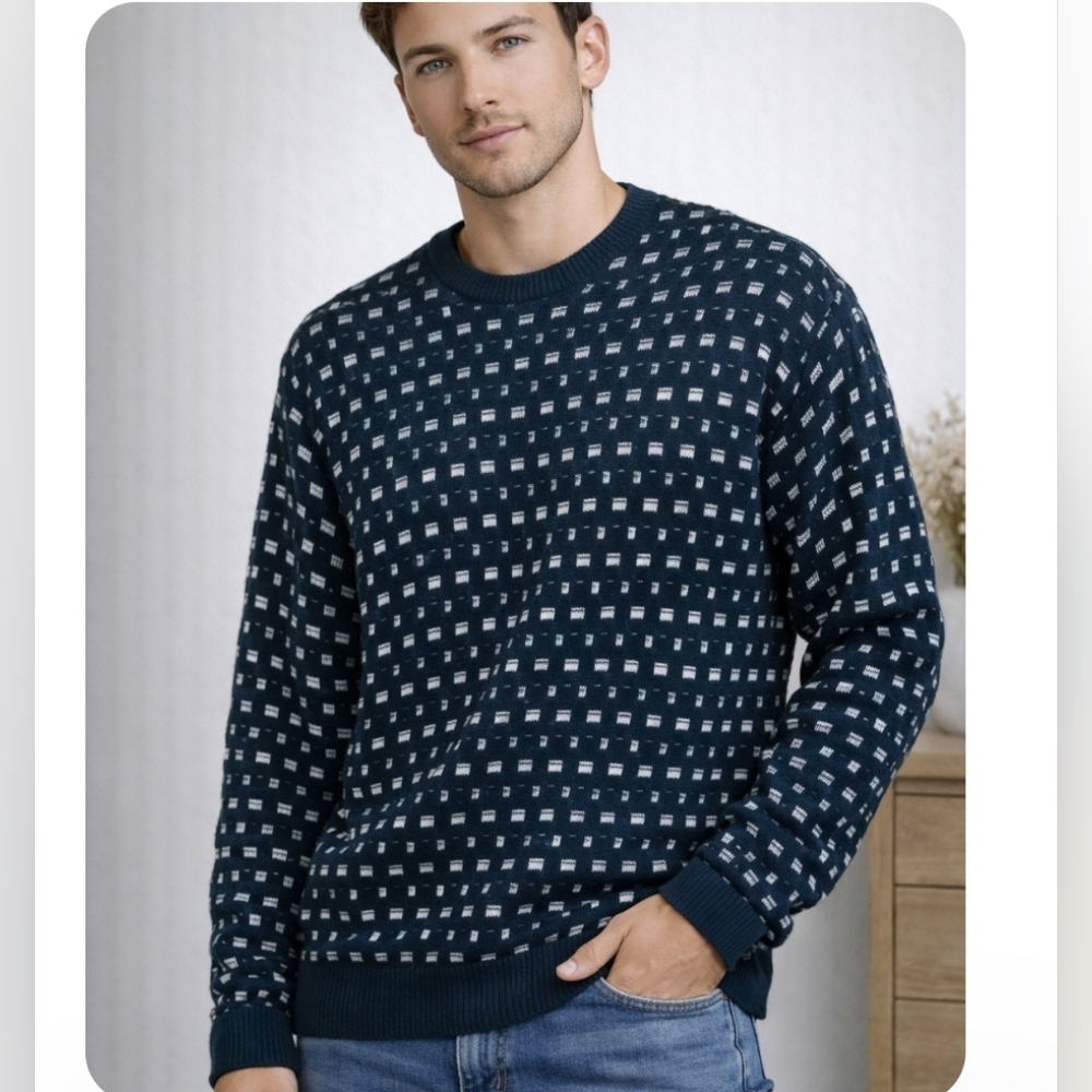 Woolrich Men's Crewneck Knit Sweater Blue Geometric Pattern Winter Size Medium